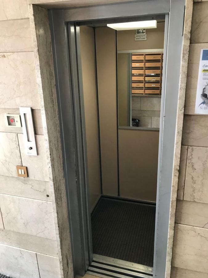 Riva Reno 54 Rooms Болонья Экстерьер фото